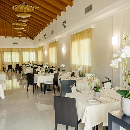 Hotel As Sempione Fiera 4*