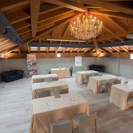 Hotel As Sempione Fiera 4*